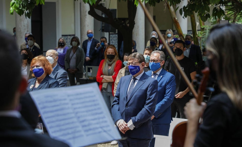 Puig a los turistas: «Cualquiera que venga ha de cumplir las normas»