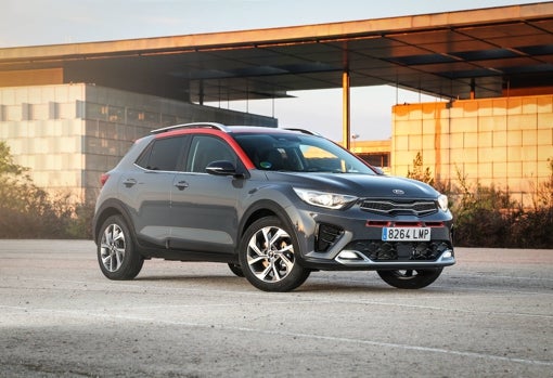 Nuevo Kia Stonic: ahora 'mild hybrid' y más deportivo