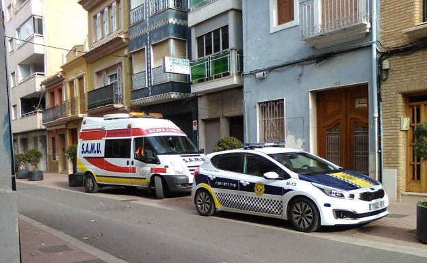 Muere una mujer atropellada por un camión en Pinoso