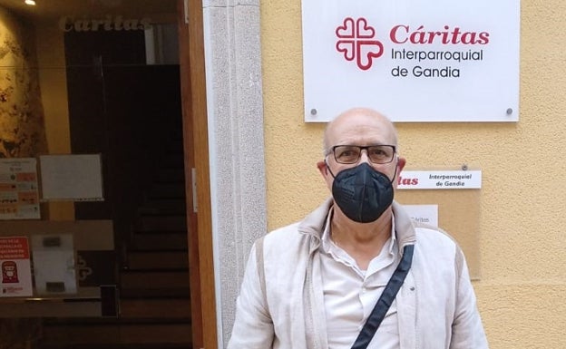 El profesor de economía Joan Escrivá es el nuevo tesorero de Cáritas Gandia