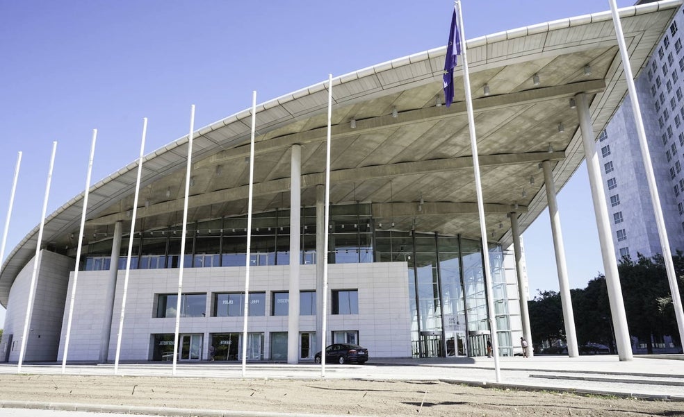 El Palacio de Congresos de Valencia envejece mal