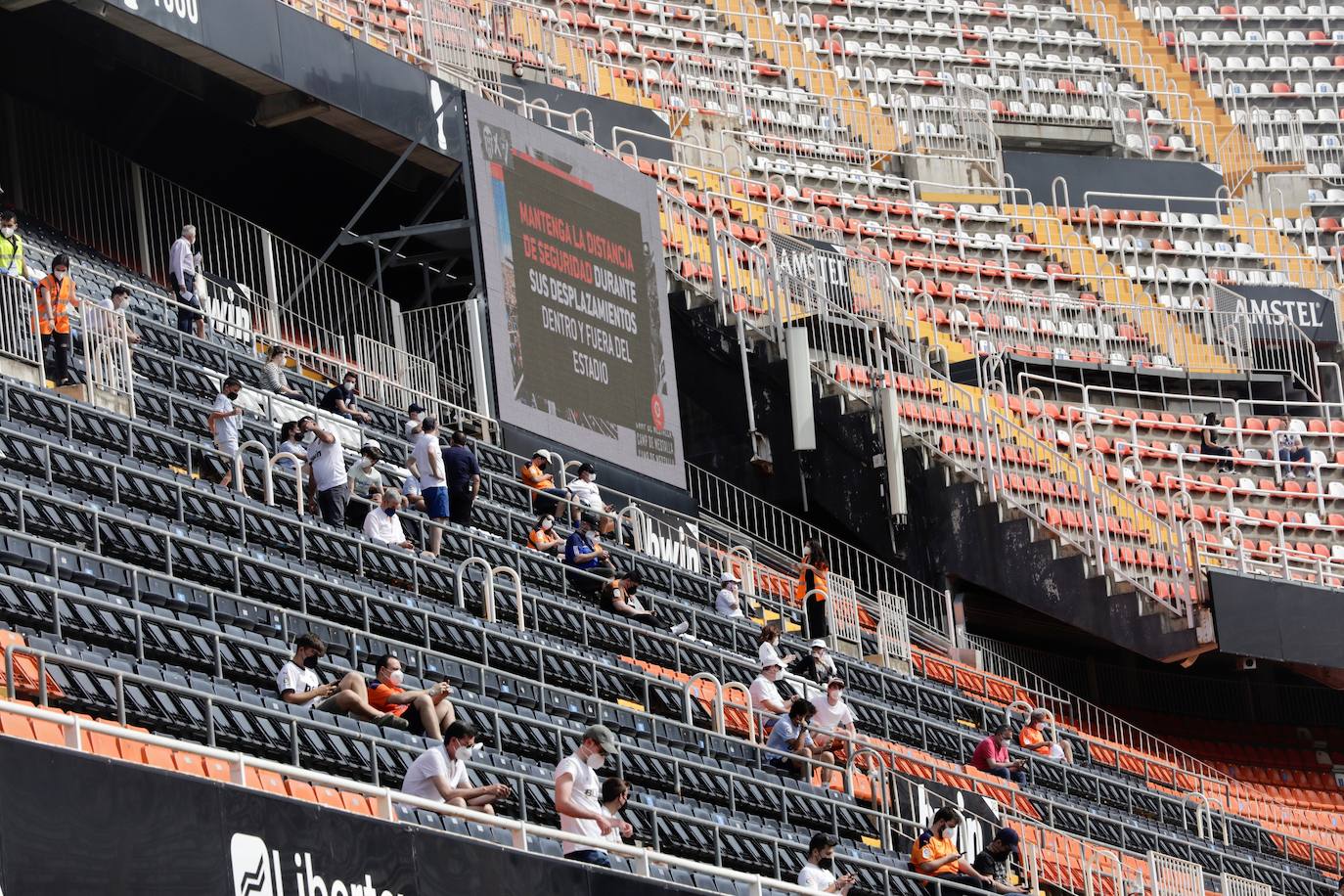 El público vuelve a Mestalla