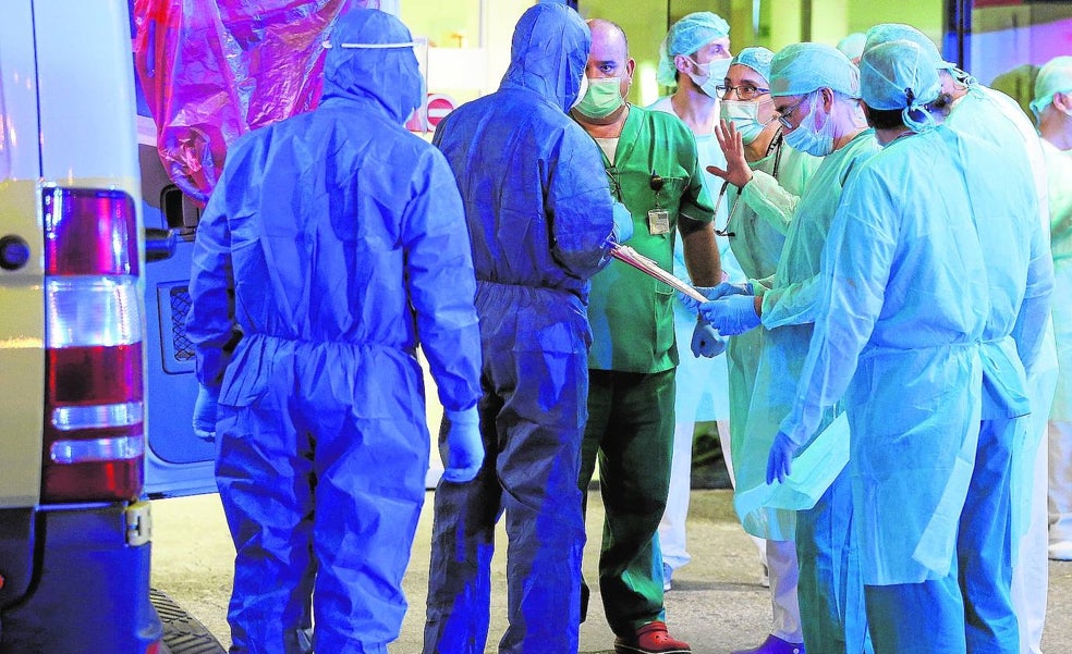 Sanidad abona con errores la paga Covid a uno de cada tres profesionales