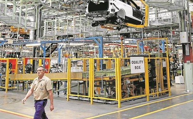 Proveedores de Ford Almussafes buscan nuevas vías de negocio ante la caída de producción