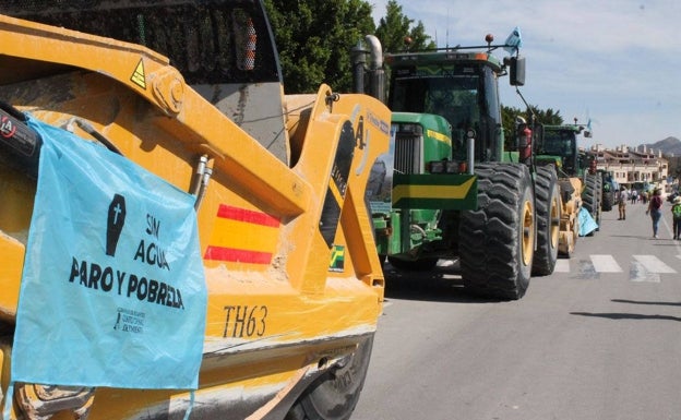 Los regantes llaman a una marcha histórica en Madrid en defensa del trasvase