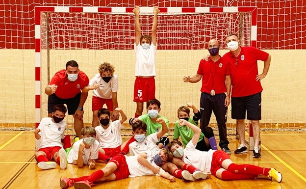 El alevín del CD Paidos ondea la bandera de campeon provincial tras el triunfo en Aspe