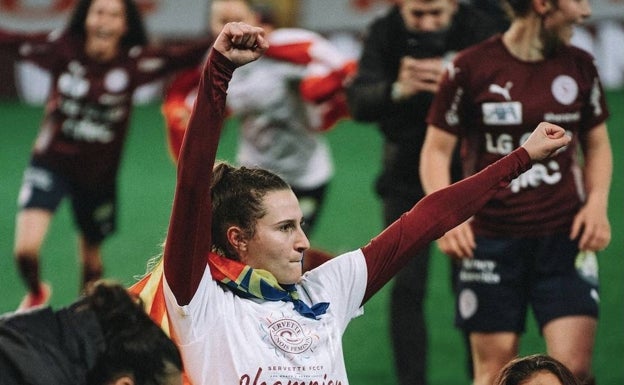 Marta Peiró luce la Senyera tras hacer historia en Suiza