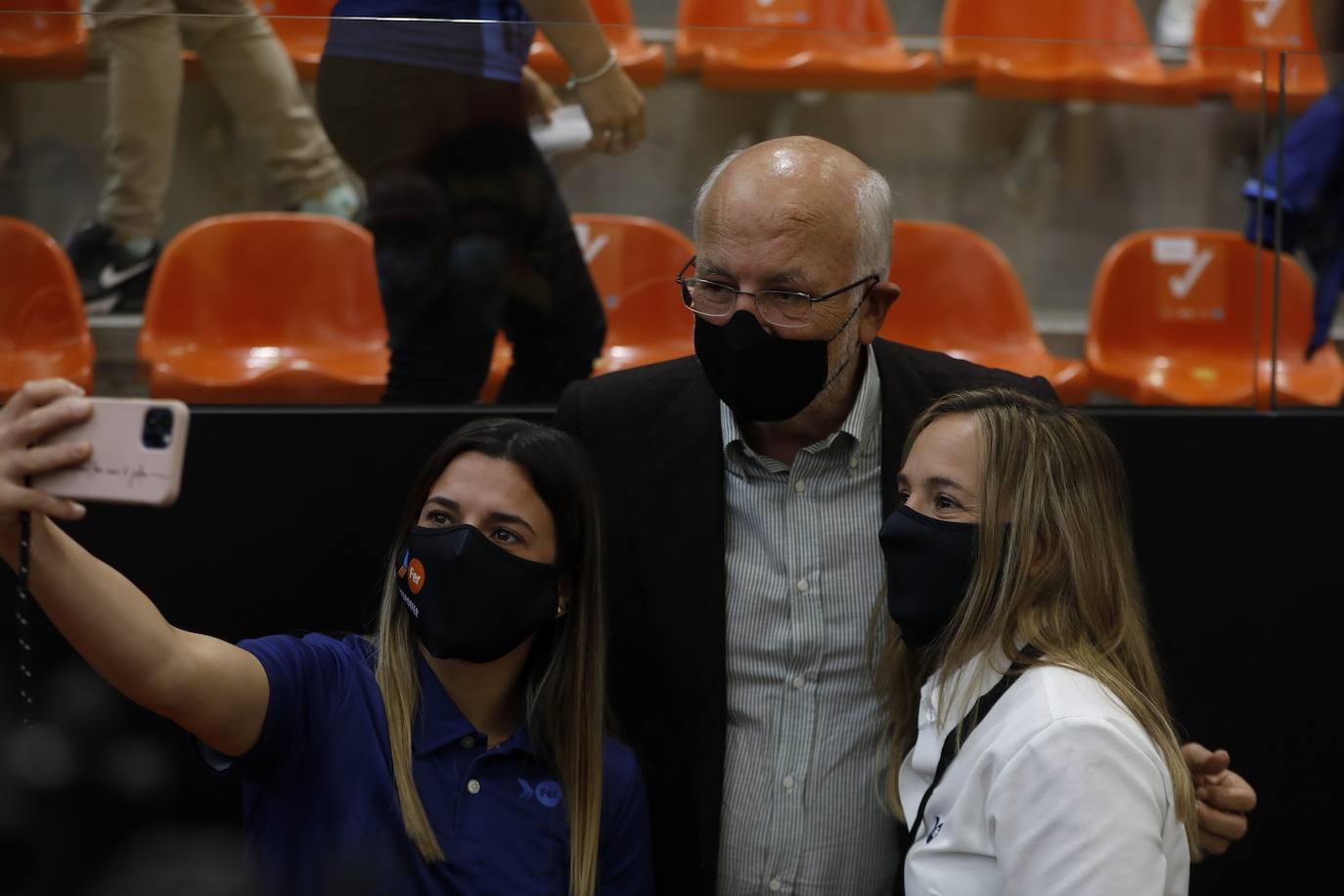 El Proyecto FER, impulsado por Juan Roig, celebra un acto en L'Alqueria del Basket de Valencia