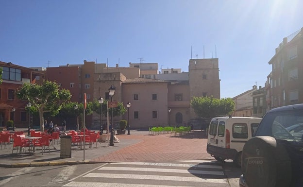 Muro homenajea a las víctimas del Comtat en campos de concentración nazis