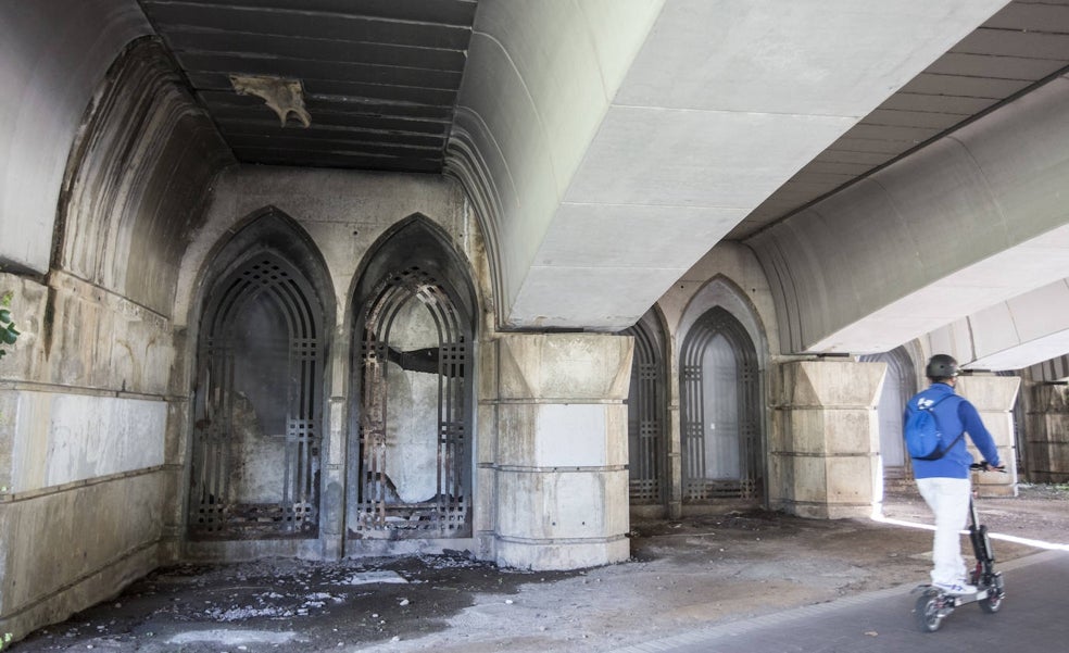 El puente del Reino en Valencia se degrada