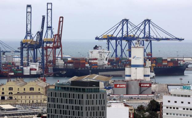 Introducen 175 kilos de cocaína con el método del gancho perdido en el Puerto de Valencia