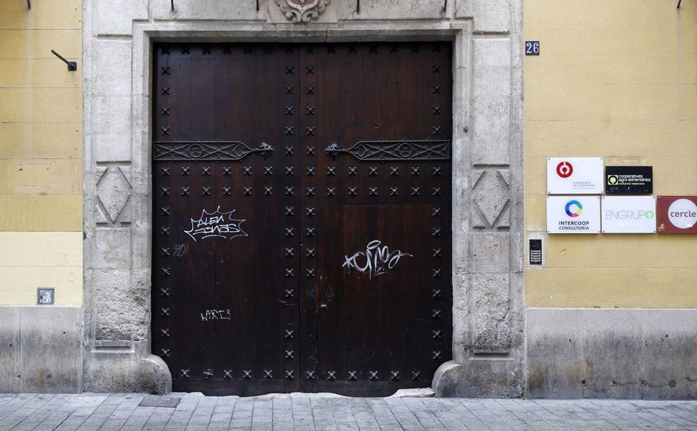 Valencia, la ciudad de los lambrequines