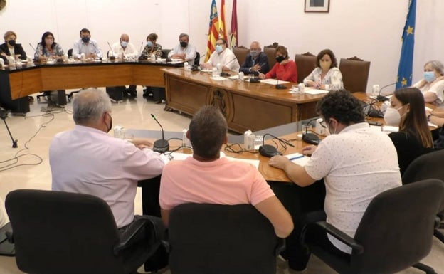 El pleno de Dénia reclama de forma unánime al Gobierno el tren a Gandia