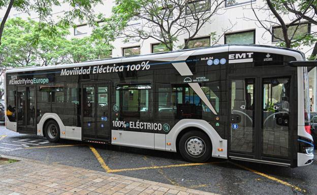 La EMT de Valencia prueba en diferentes líneas un nuevo autobús