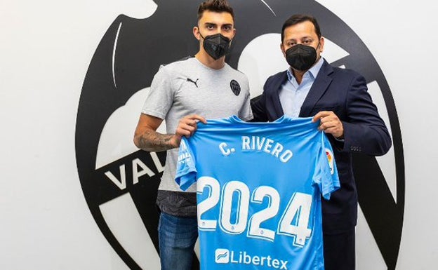 El Valencia renueva a Cristian Rivero