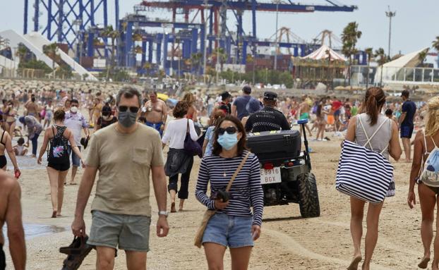 Dónde quiere el Consell quitar la obligatoriedad de las mascarillas en la Comunitat