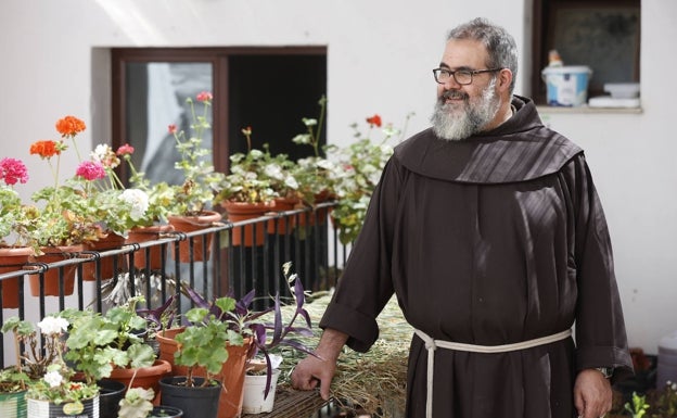 El fraile que se metió a cocinero