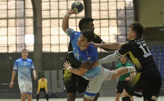 El club nacido para devolver a la élite al balonmano alicantino