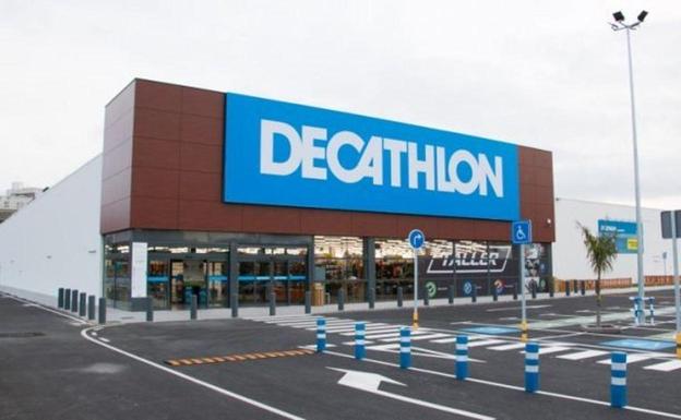 Decathlon retira dos productos, uno por un grave fallo de seguridad, y pide a los clientes que dejen de usarlo inmediatamente y lo devuelvan