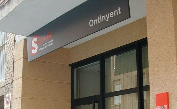 Baja el paro en mayo en La Costera y la Vall y se incrementa levemente en la Canal