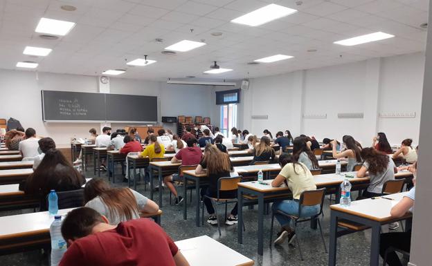 814 jóvenes inician las Pruebas de Acceso a la Universidad en Gandia