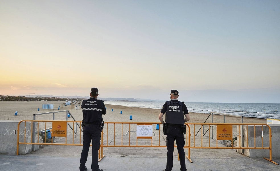 La sanción por entrar en las playas la noche de San Juan será de 750 euros