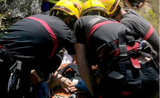 Fallece un hombre de un infarto en Cala Mosca, en Orihuela Costa