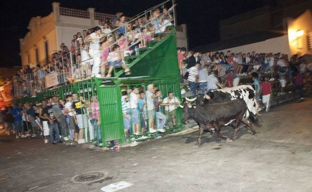 Picassent ya tiene el cartel para los bous al carrer de julio