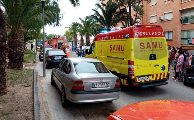Los médicos se querellan contra Sanidad por permitir ambulancias sin facultativo