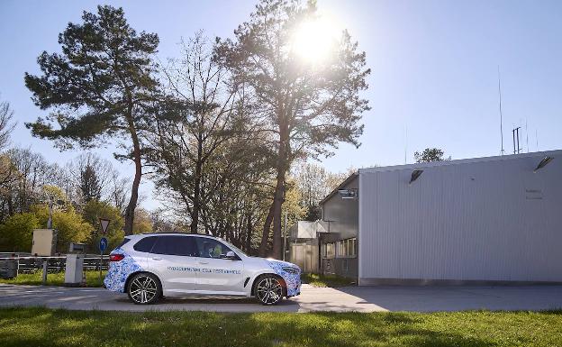 BMW inicia las pruebas con su vehículo de pila de hidrógeno