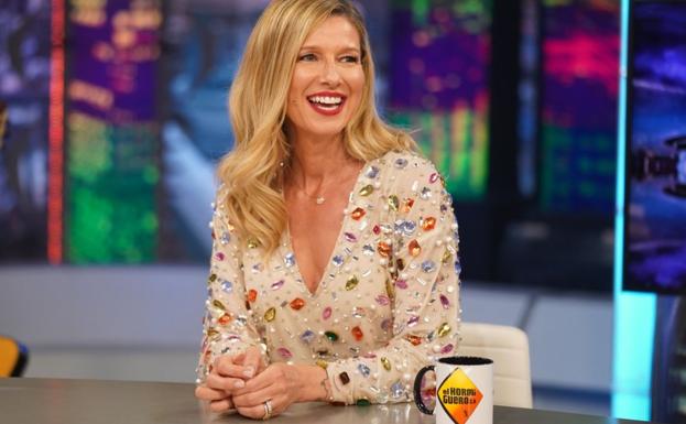 Anne Igartiburu desvela en 'El Hormiguero' por qué ya no dice «¡Hola corazones!» desde hace 10 años