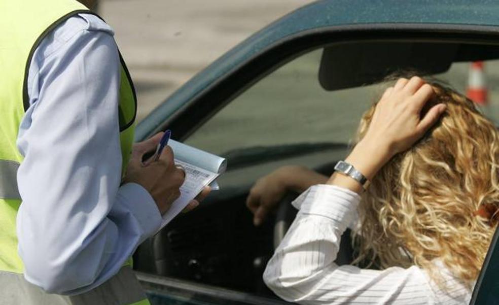 Valencia sólo cobra uno de cada cinco euros de las multas a conductores de fuera