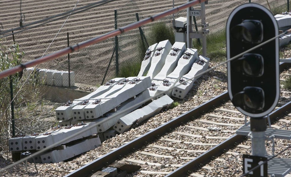El AVE a Castellón durará hasta 25 minutos más en agosto por las obras del corredor