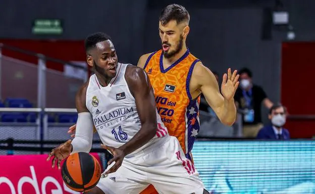 El Valencia Basket tiene derecho de tanteo sobre Nikola Kalinic y Will Thomas