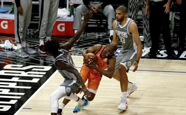 Los Suns vencen a los Clippers y acarician las Finales