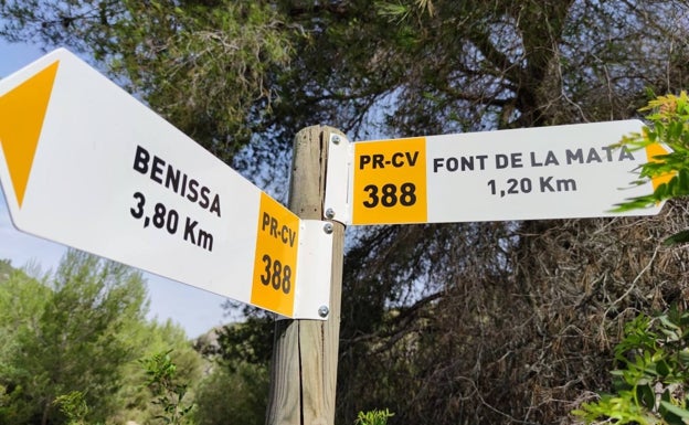 Benissa mejora la señalética en las rutas senderistas