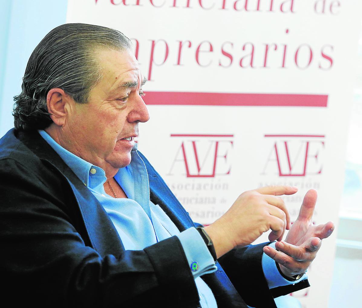 AVE califica de «inadmisibles» los retrasos en el corredor y exige acelerar las obras