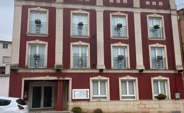 Sale a la venta un hotel de dos estrellas en Castellón