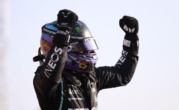 Hamilton domina la clasificación sin pole de Silverstone