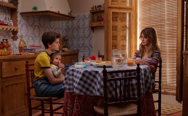 'Madres paralelas', la nueva película de Almodóvar, abrirá el festival de Venecia