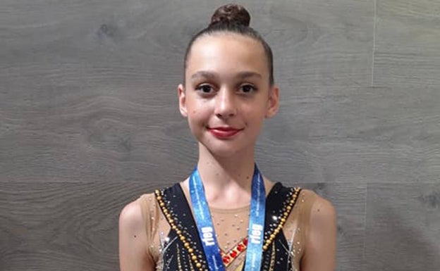 La gimnasta calpina Eva Shmatko, campeona de España en cuerda