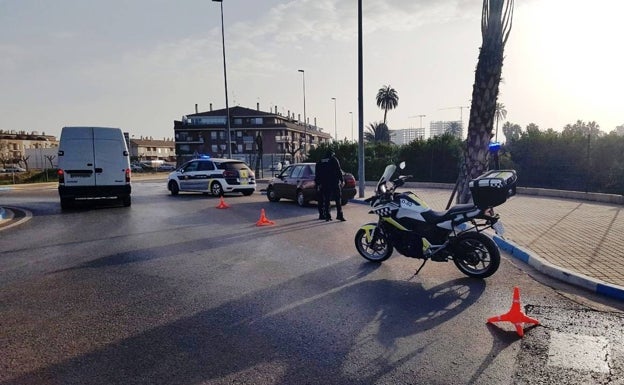 La Policía Local de Canet tramita cerca de una treintena de denuncias en una semana