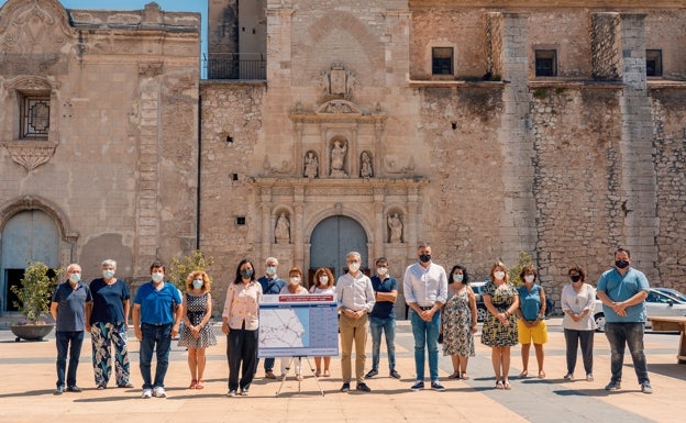 Cinco líneas de bus unen los municipios de la Ribera