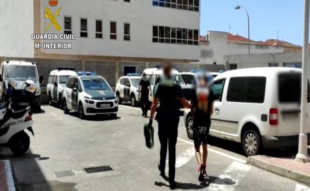 Detenido en Torrevieja dos veces en una semana por diez robos en tiendas, bares y restaurantes