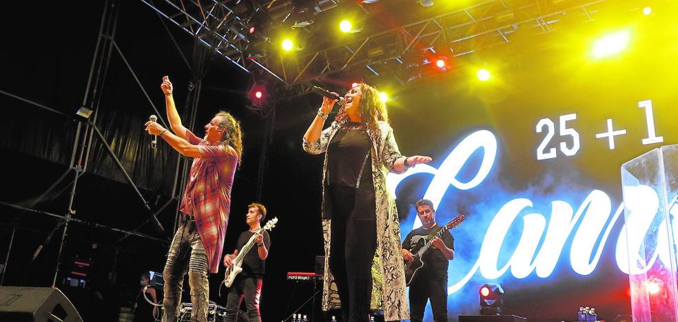 Valencia baila con los grandes éxitos de Camela - Vimarsana News