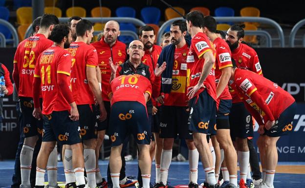 El balonmano oposita al podio con fundamento