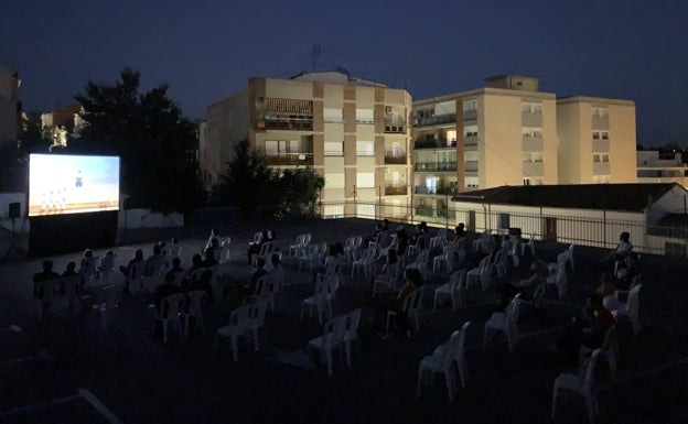 El Rural Film Festival inaugura en Banyeres de Mariola su novena edición