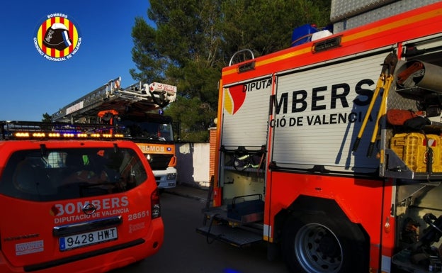 Muere un menor en el incendio de una vivienda en Alberic