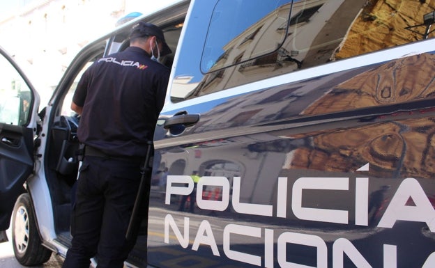 Un vecino causa el pánico en un bar de Valencia tras disparar con una pistola de balines