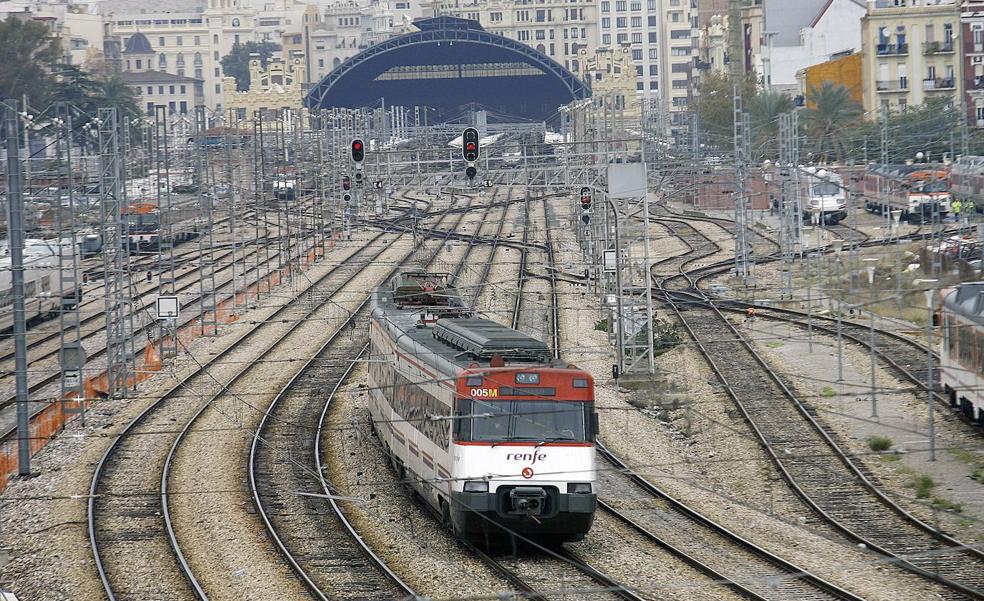 Transportes impulsa el canal de acceso casi dos décadas después